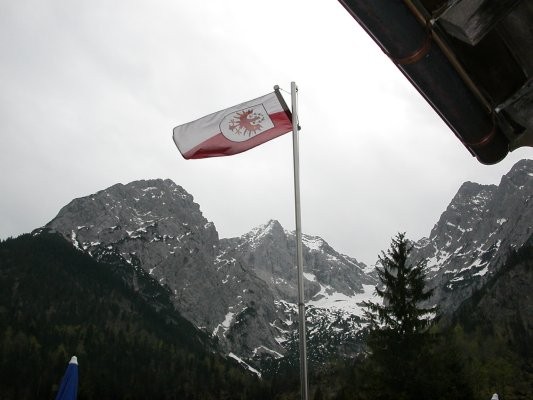 Tiroler Flagge
